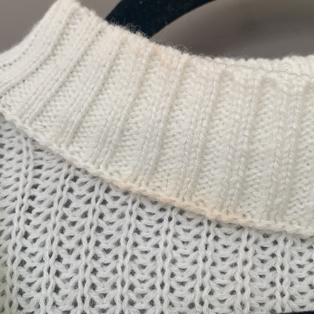 Knitted Sweater - Picture 6 of 6